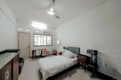 Charlton Park (D19), Terrace #496702571